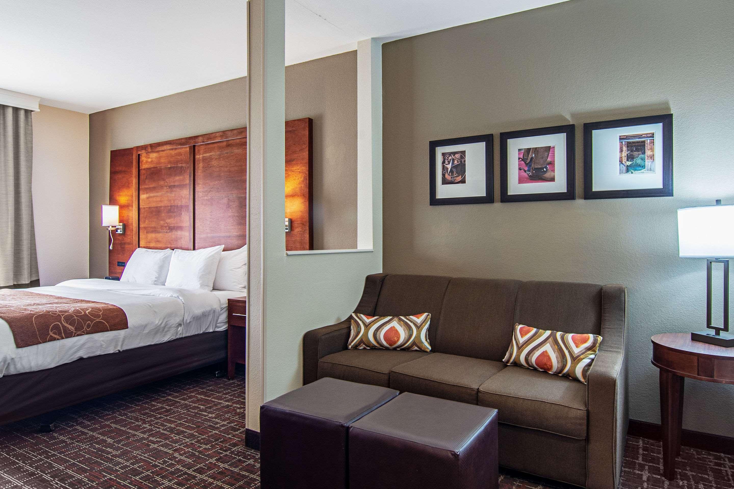 Comfort Suites Nw Dallas Near Love Field Exterior foto