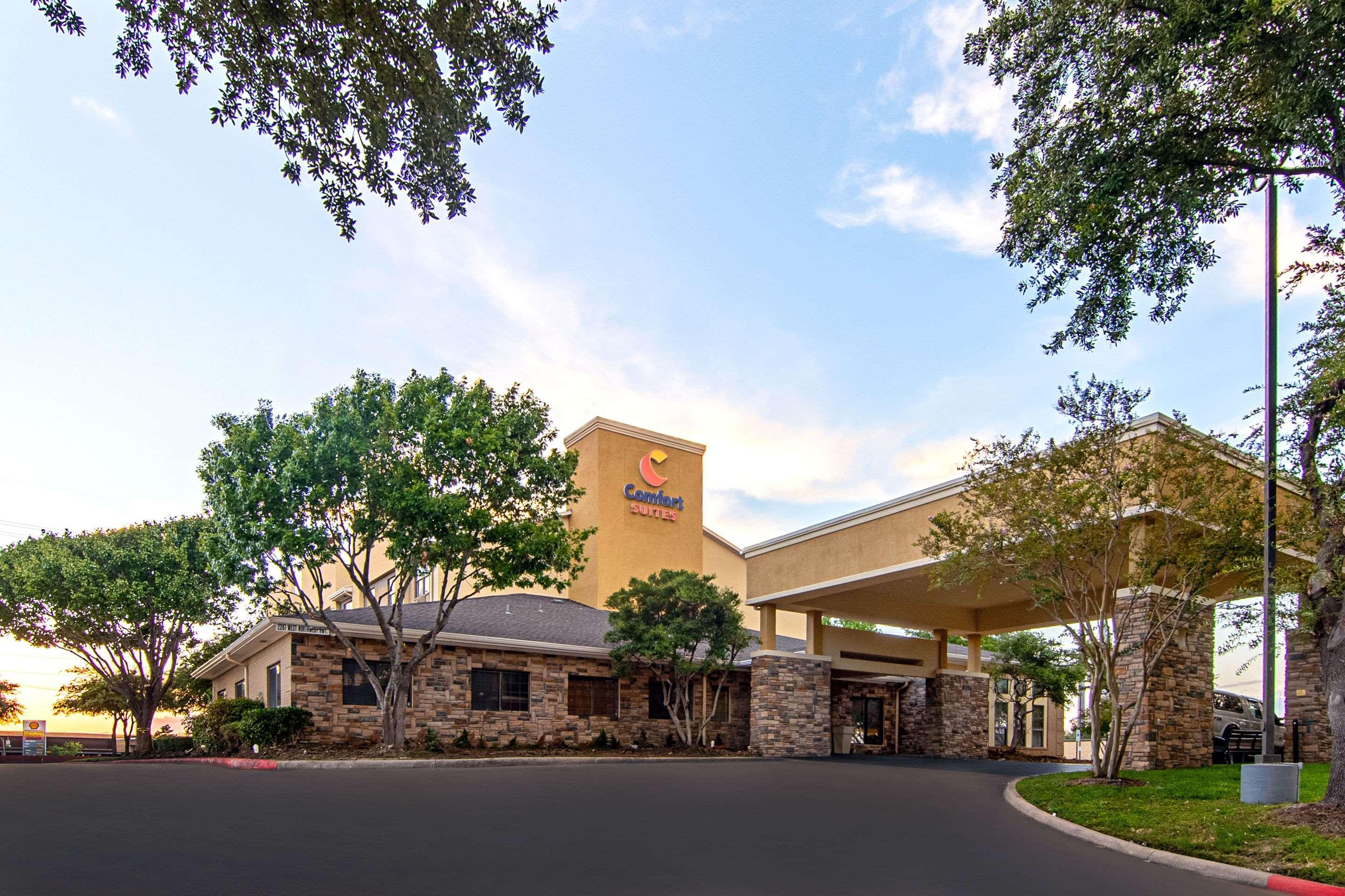 Comfort Suites Nw Dallas Near Love Field Exterior foto